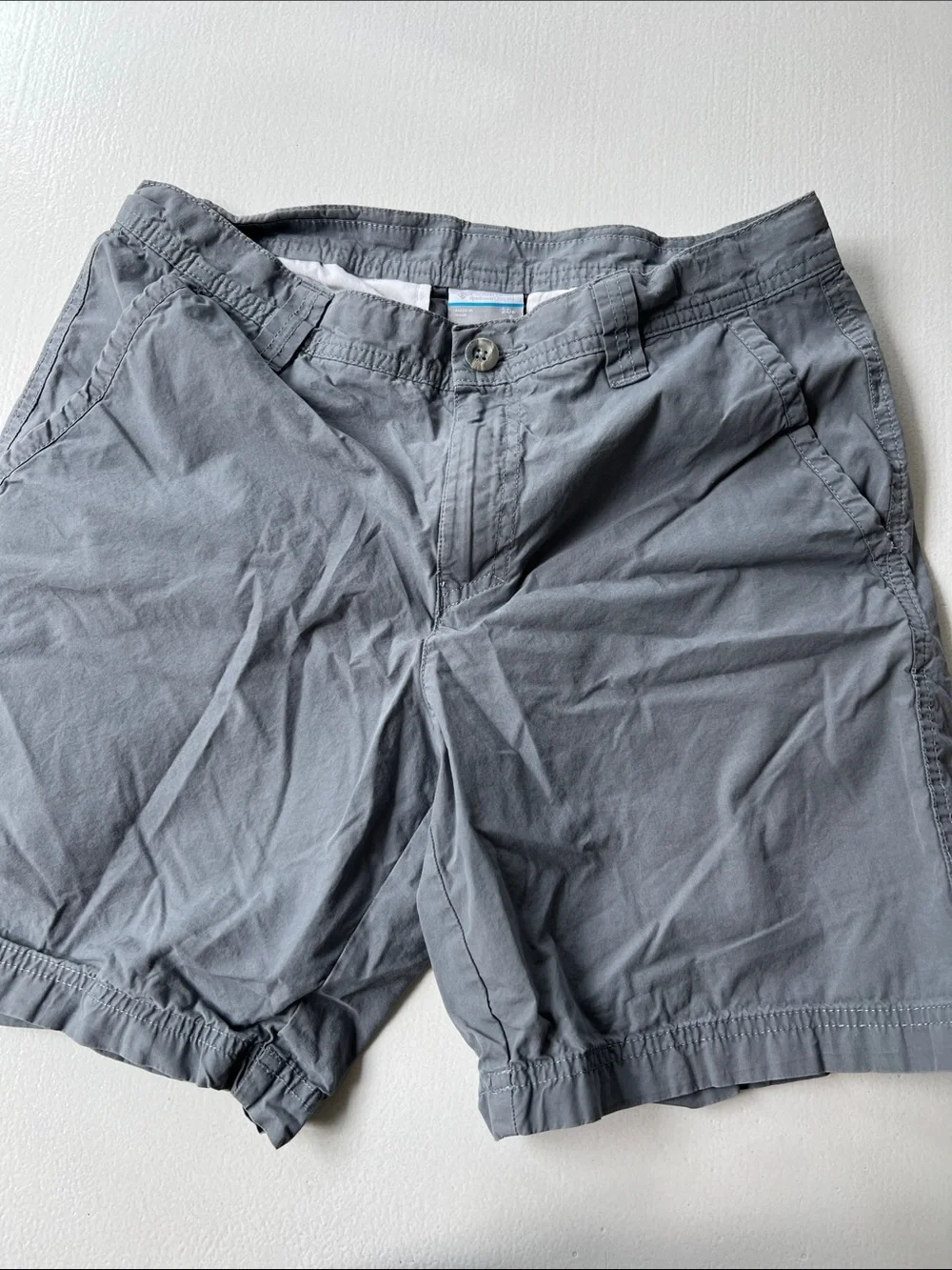 Columbia Men's Light Gray Flat Front Shorts